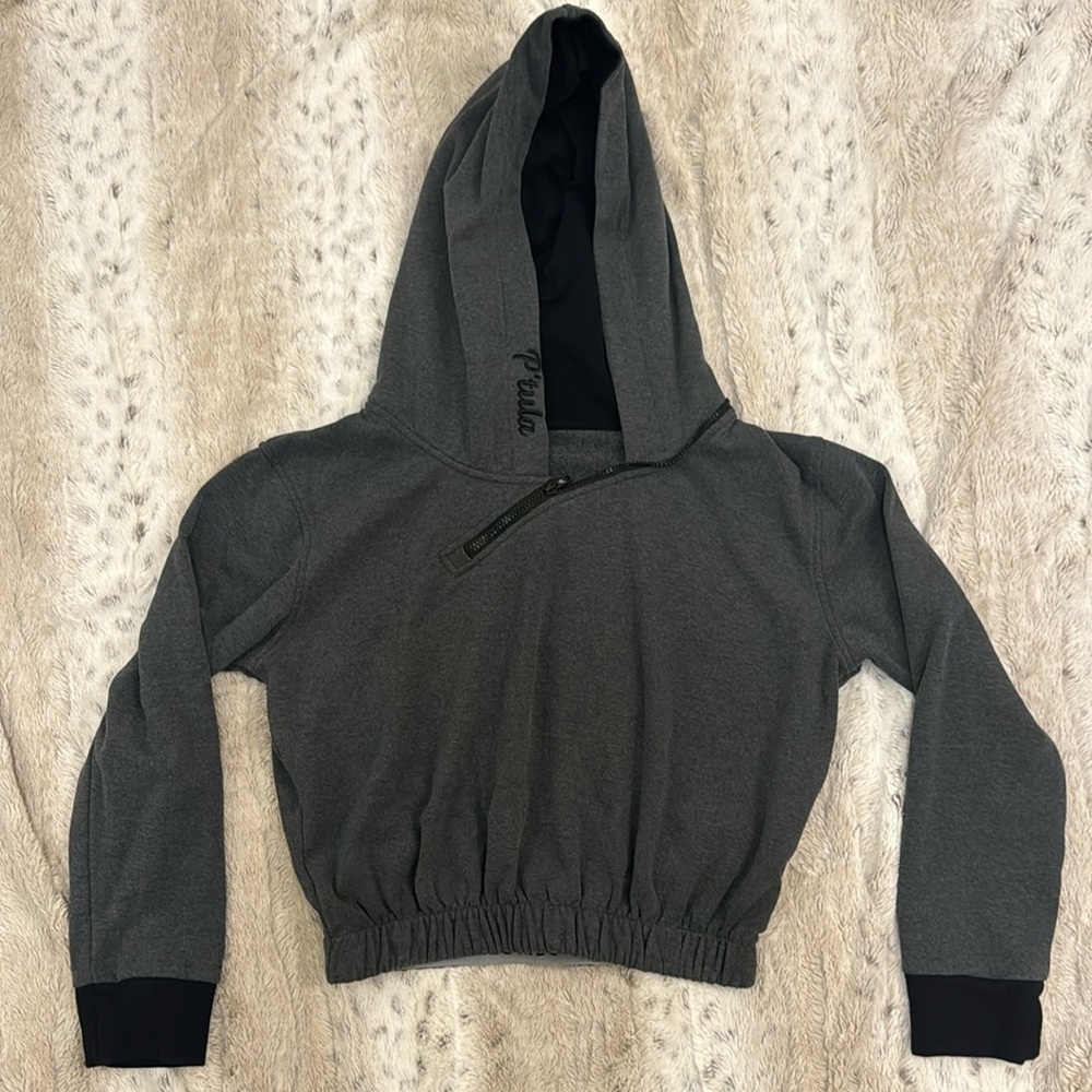 P’tula hoodie